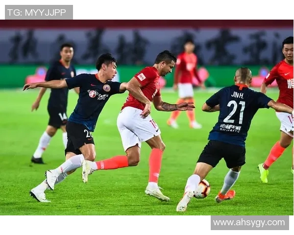 南京排球队以89分领跑奥运会积分榜展现强劲实力和团队合作精神 南京排球队以89分领跑奥运会积分榜展现强劲实力和团队合作精神