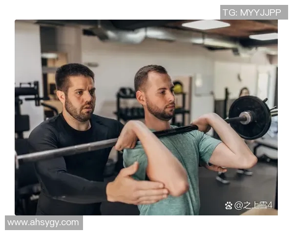 深圳篮球队耐力表现数据分析揭示运动员体能训练与比赛成绩的关系 深圳篮球队耐力表现数据分析揭示运动员体能训练与比赛成绩的关系